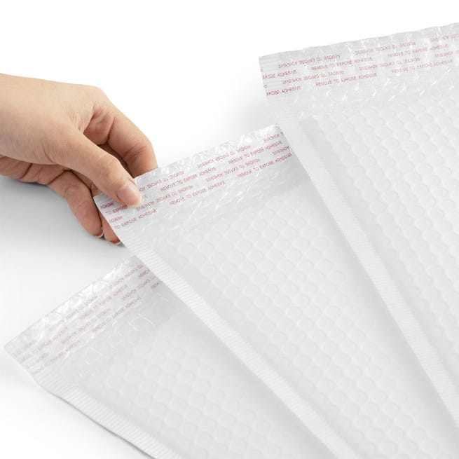 White Jiffy Lite cushioned / Padded mailer (envelop) Size 4 (240 x 340mm) (box qty 100)