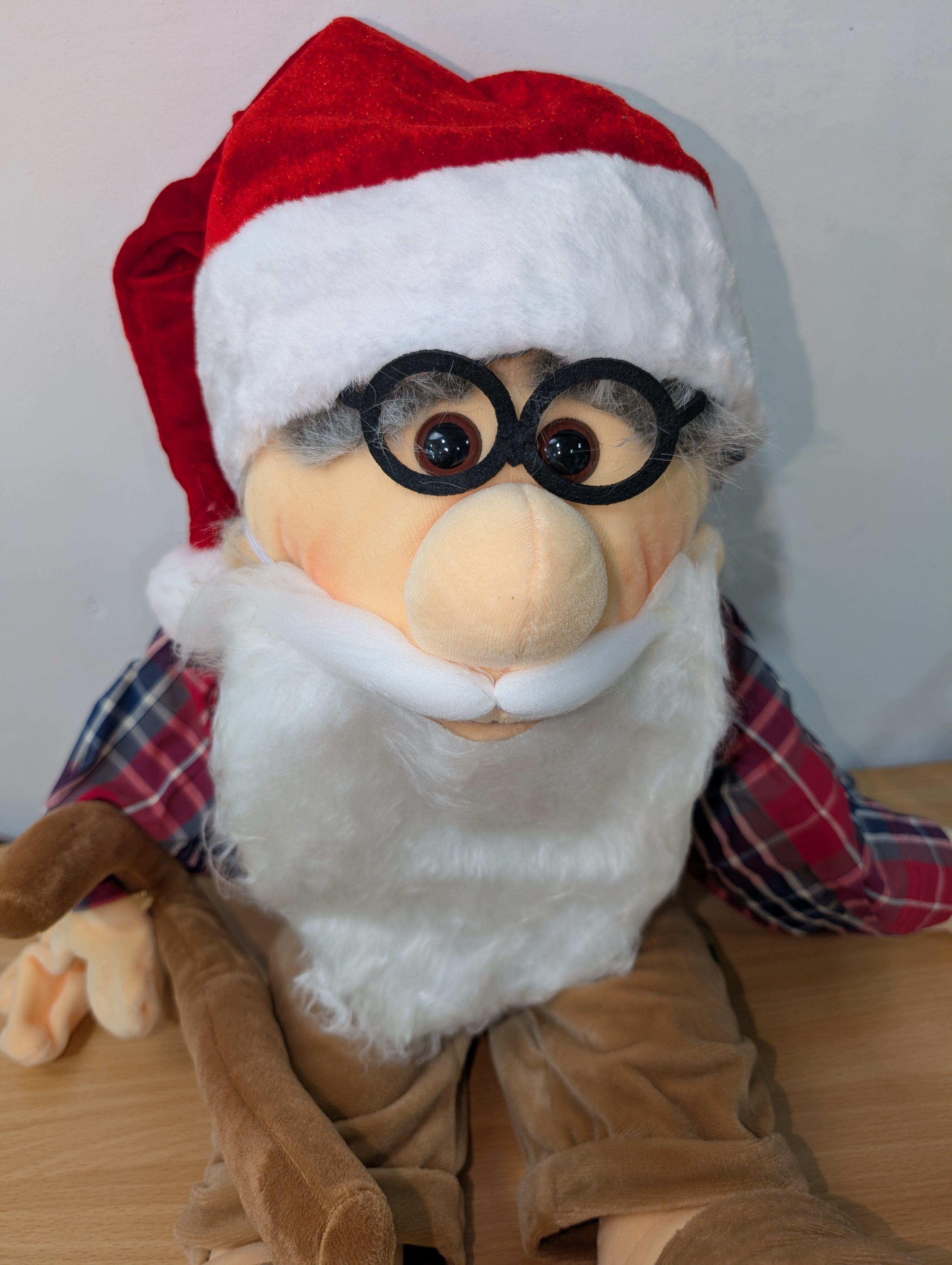 Grandpa Santa - 65cm Signing Puppet ONLY 2 AVAILABLE!!
