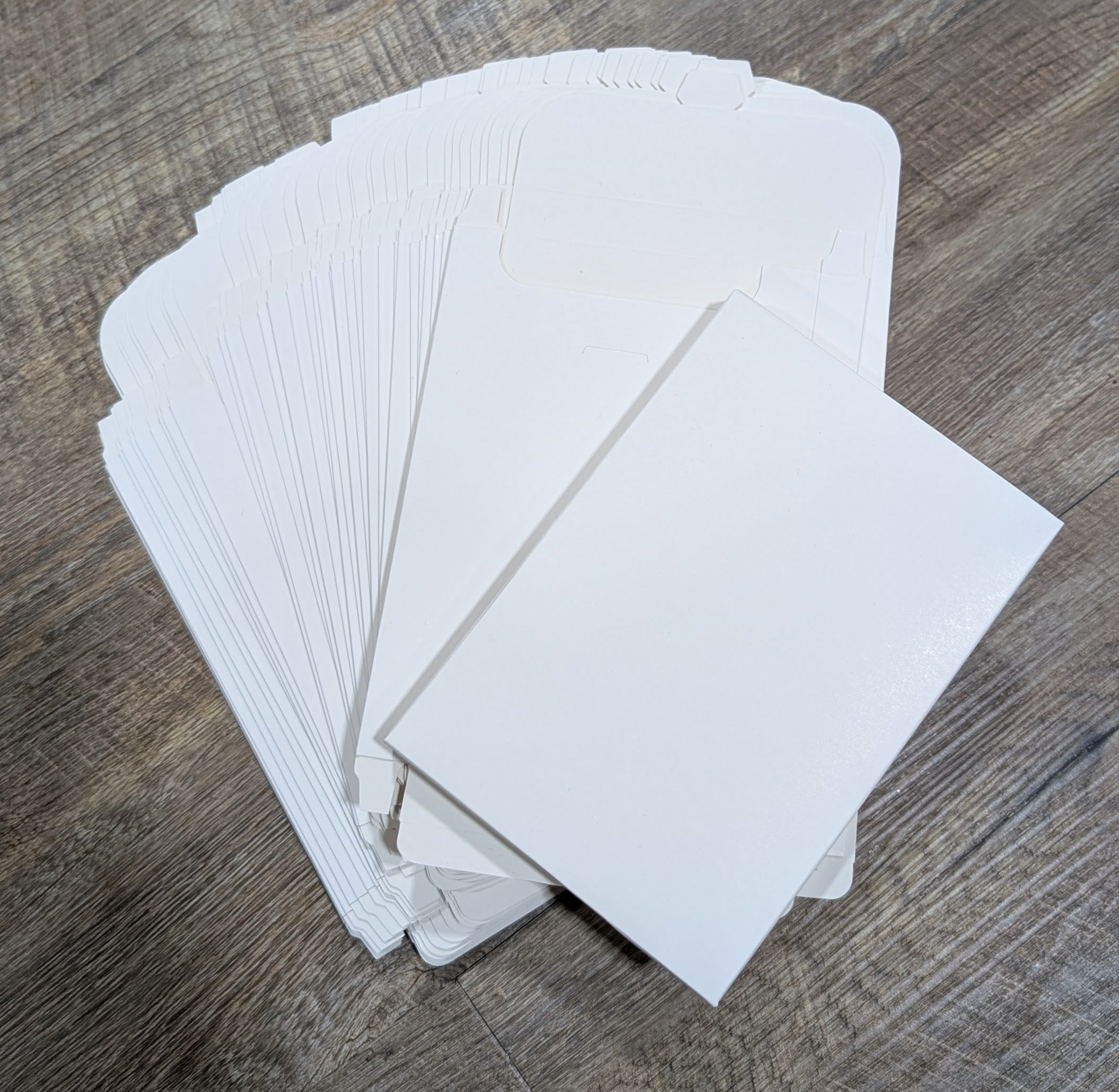 Kraft box white A6 (160 x 110) in 15mm and 35mm depths